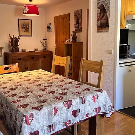 Arias By Leavetown Vacations Apartment *